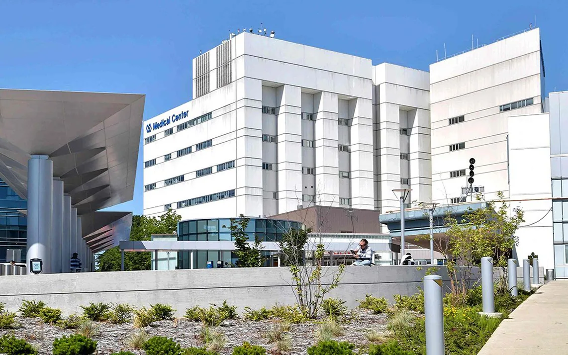 VA Medical Center Roofing in Gainesville, FL VA Medical Center Roofing in Gainesville, FL